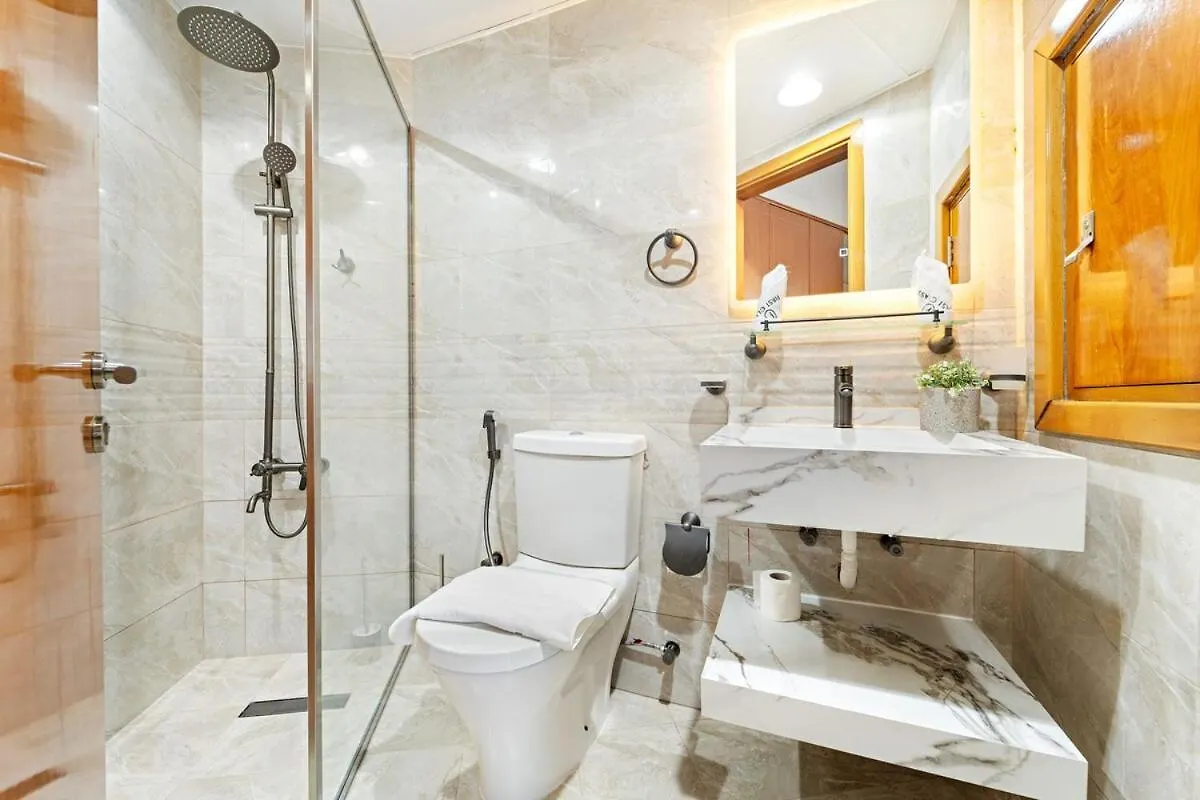Apartamento Stylish 1Br In Dubai With Balcony, Lake View, Gym And Pool